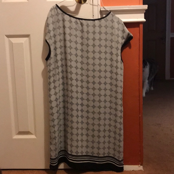 EUC Final price Max Studio geometric sheath dress - Picture 6 of 7